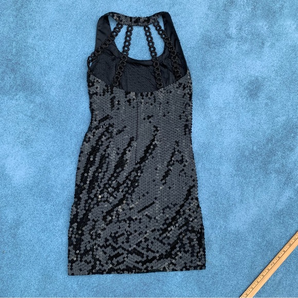 Black Sequin cocktail dress Niteline by Della Roufogali size 6 - Picture 2 of 13